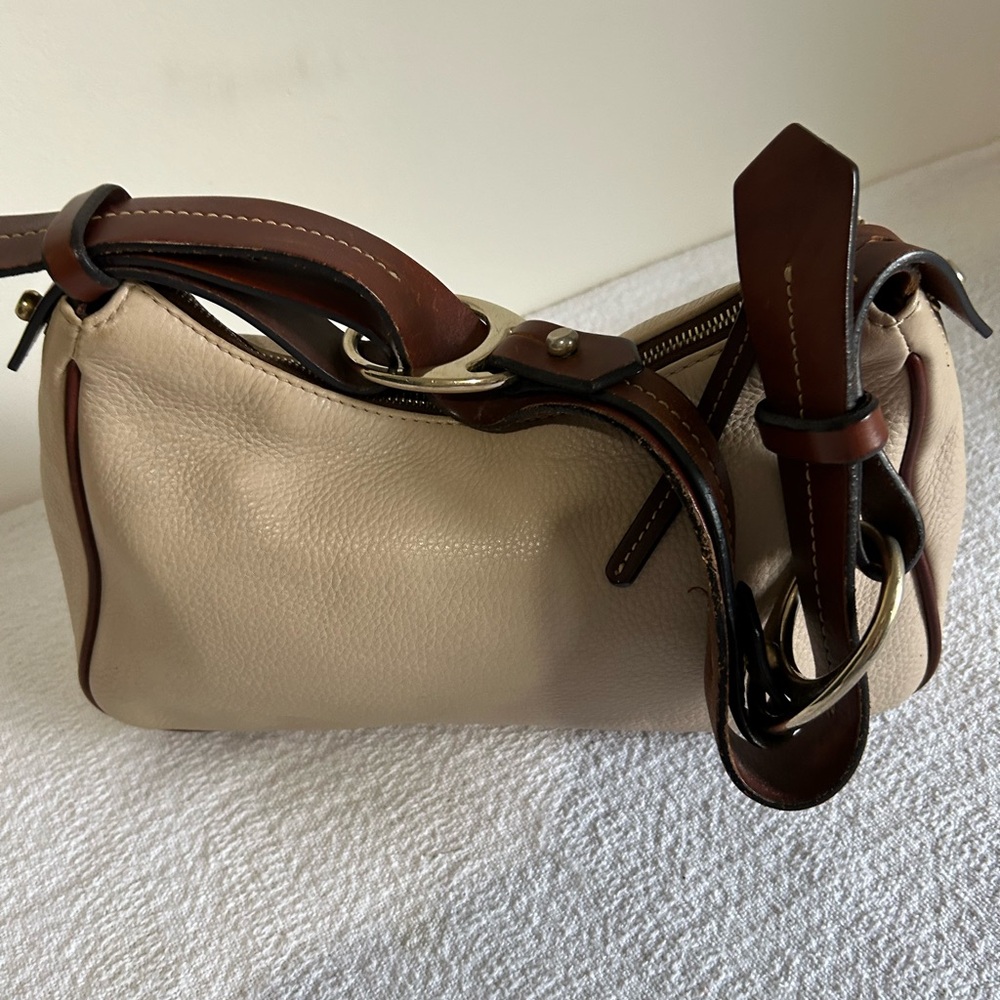 Vintage Dooney & Bourke All-Weather Bone Cream and Brown Women's Hobo Should Bag - Picture 4 of 9